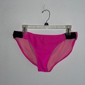 🌟Black and pink swimsuit bottoms